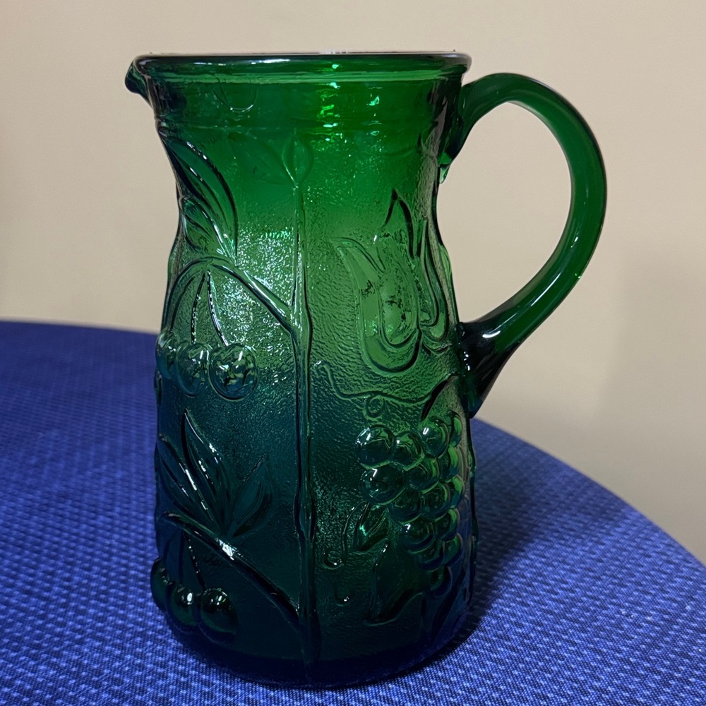 Rossini Empoli Italy Green Glass Pitcher 7.5” tall